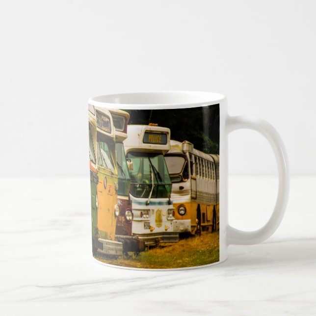 CANECA DE CAFÉ CEMITÉRIO DE ÔNIBUS (Direita)