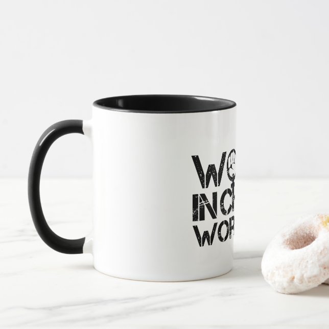 Caneca de café/chá Mulheres no Comando Mundial. (Com Donut)