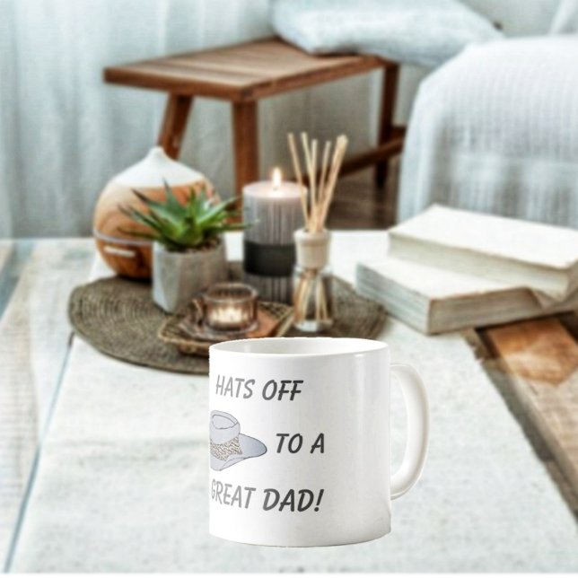 Caneca De Café Chapéu Desligado da Cinza (Gift this Hats Off-Gray Hat Coffee Mug, to your Dad on his special day!)