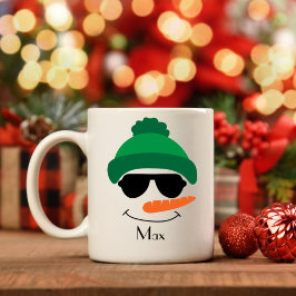 Caneca De Café Chapéu verde personalizado Snowman e óculos de sol