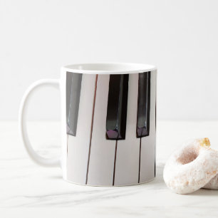 Caneca De Café Chaves do Piano