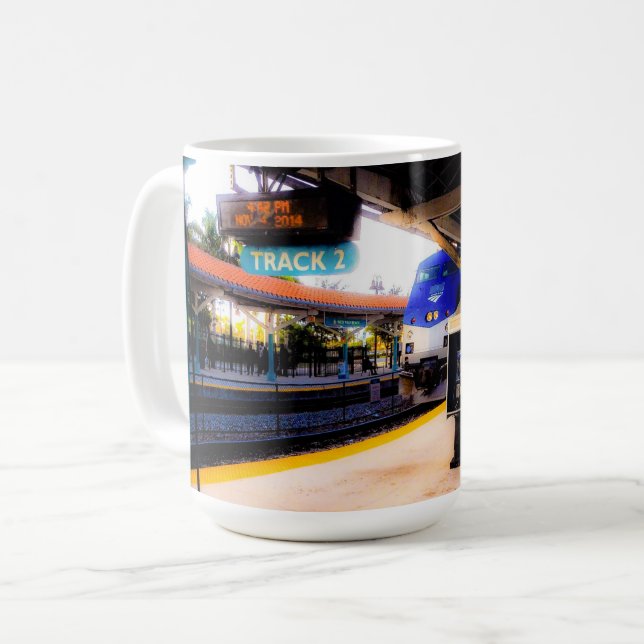Caneca De Café Chegada ao Track 2 (Frente Esquerda)