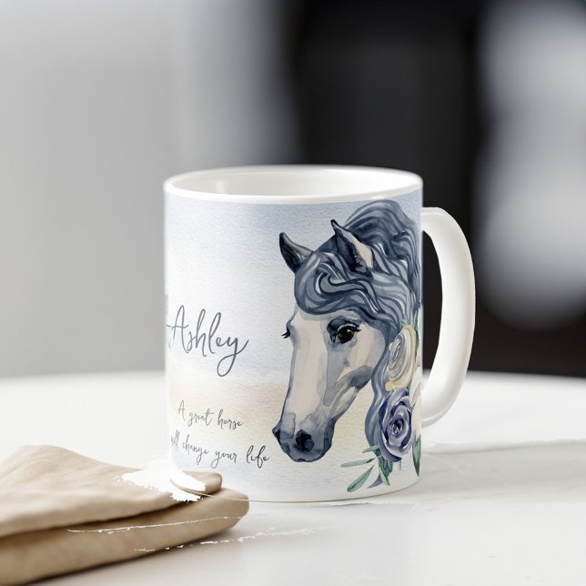 Caneca De Café Cinza azul com nome personalizado das flores (Grey blue horse with flowers personalized name coffee mug)