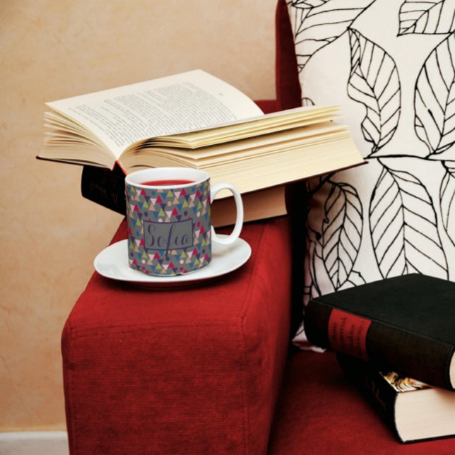 Caneca De Café Cinza do padrão do círculo de triângulo (Criador carregado)