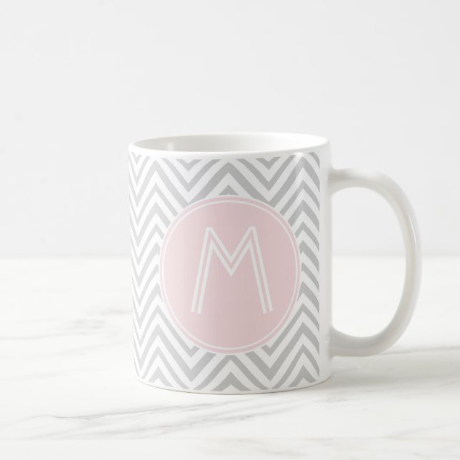 Caneca De Café Cinza e Pincel Prato de Cevron Monograma Mug (Direita)