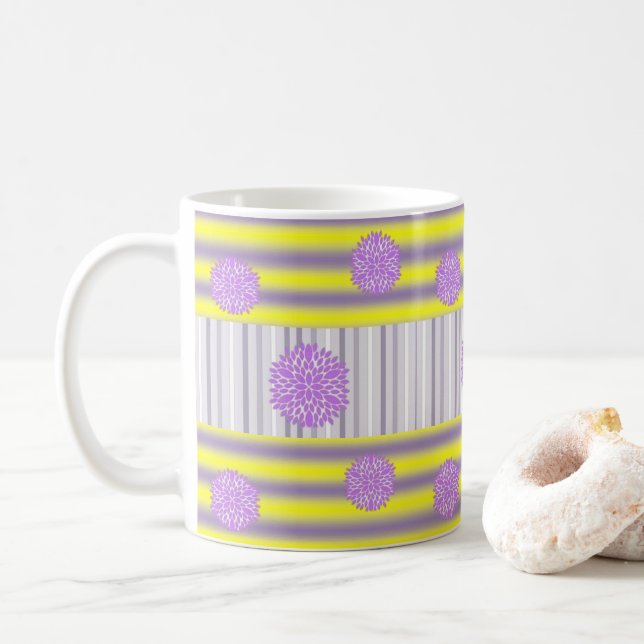 Caneca De Café Cinza Flores Roxas Amarelas Stripe Mug (Com Donut)