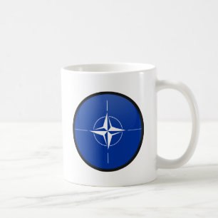 Caneca De Café Círculo da bandeira da qualidade da OTAN