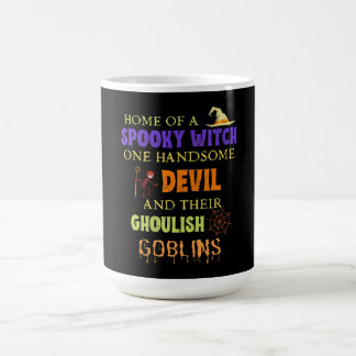 Caneca De Café Citação do Halloween da Família com a Web de aranh