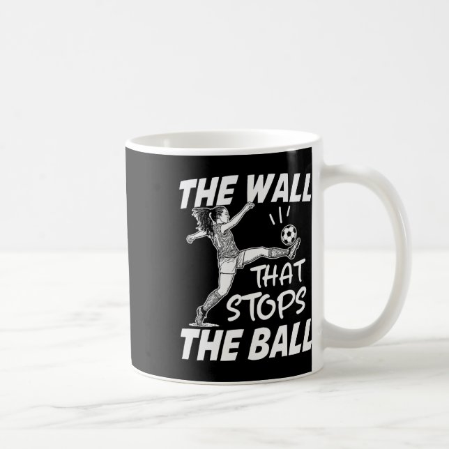 Caneca De Café Citação engraçada de defesa de futebol - A parede  (Direita)