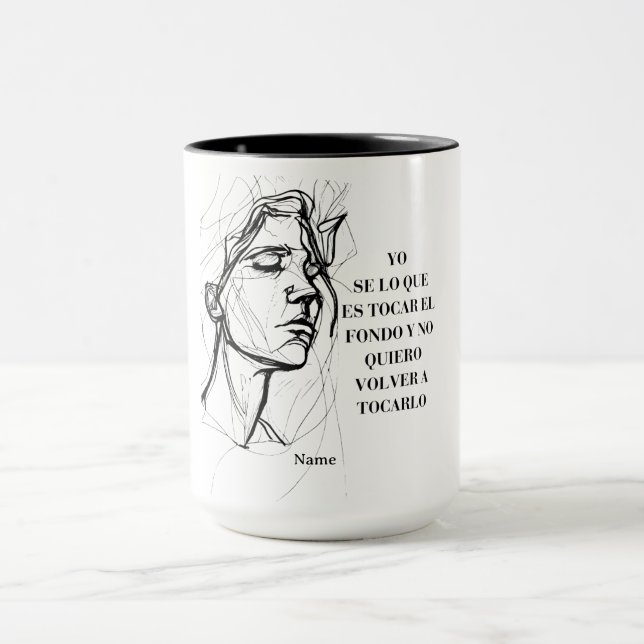 Caneca de Café Citação Espanhola Resiliente (Centro)