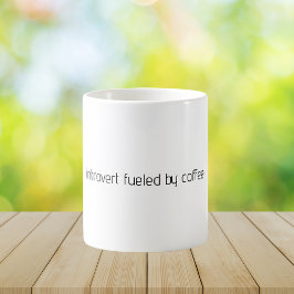 Caneca De Café Citação Minimalista de Introvertido Energizado por