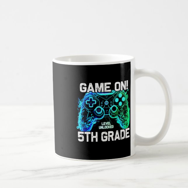 Caneca De Café Ck To School 5th Grade Boys Gamer First Day School (Direita)