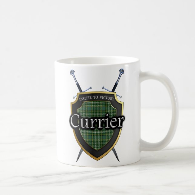 Caneca De Café Clan Currie Currier Tartan Shield & Swords (Direita)