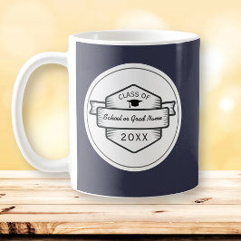 Caneca De Café Classe de Graduação do Logotipo do Crachá Retroati