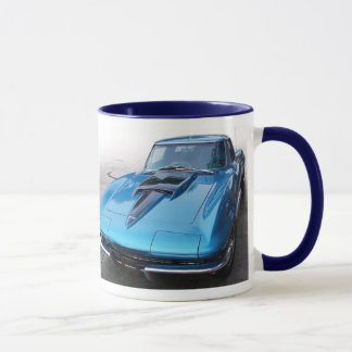 Caneca de café clássica do carro do músculo de