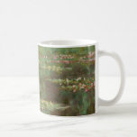 Caneca De Café Claude Monet | Waterlilies ou a lagoa do lírio de<br><div class="desc">Waterlilies ou a lagoa Nympheas do lírio de água por imagens de Bridgeman do � de Claude Monet</div>