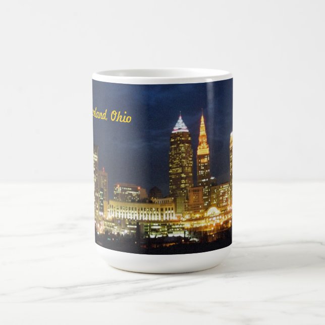 Caneca De Café Cleveland, OH Night Lights Mug (Centro)