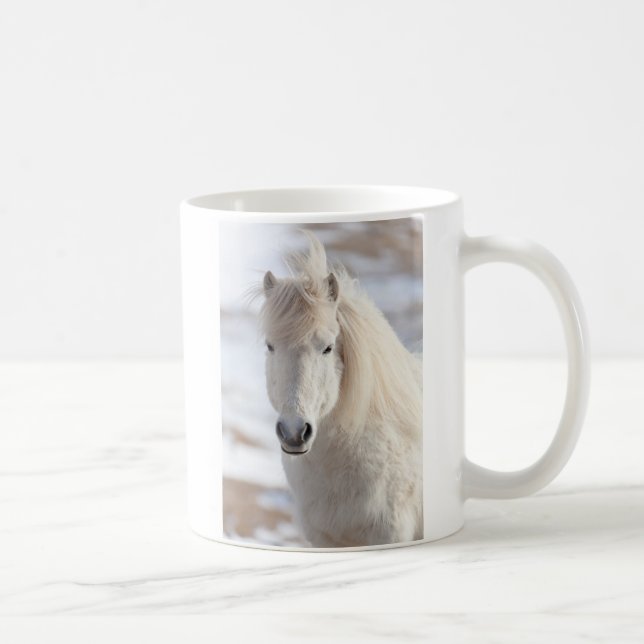 Caneca De Café Close up de um Cavalo Islandês Branco (Direita)
