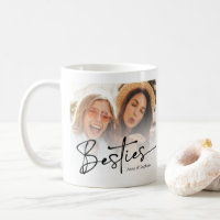 Colagem de Fotografias BFF Oferece uma Tendência M