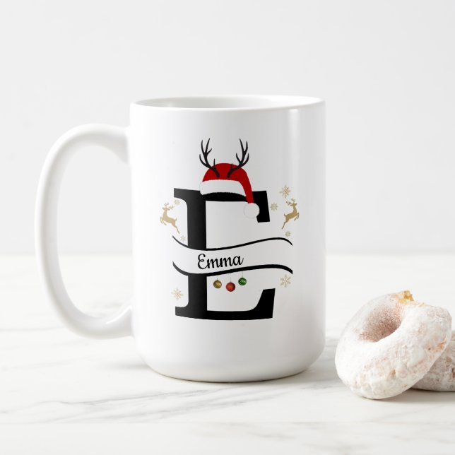 Caneca De Café Coleção de Alfabetos de Natal – Design da Letra E (Com Donut)