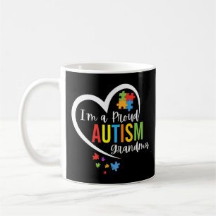 Caneca De Café Colorida, sou uma vovó orgulhosa, amava Autismo c