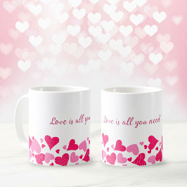 Caneca de Café com Borda de Coração Love Is All Yo