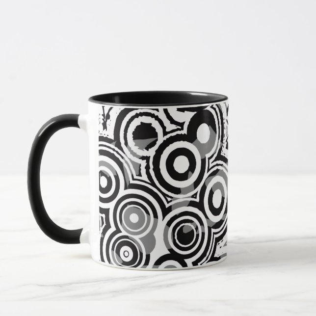 caneca de café com círculos abstratos (Esquerda)
