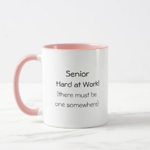 Caneca de Café com Citação Engraçada de Idoso no T