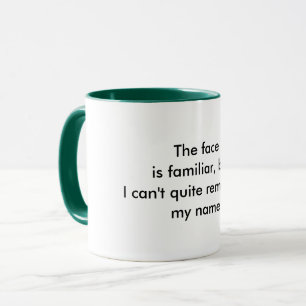 Caneca de café com citação engraçada e rosto famil