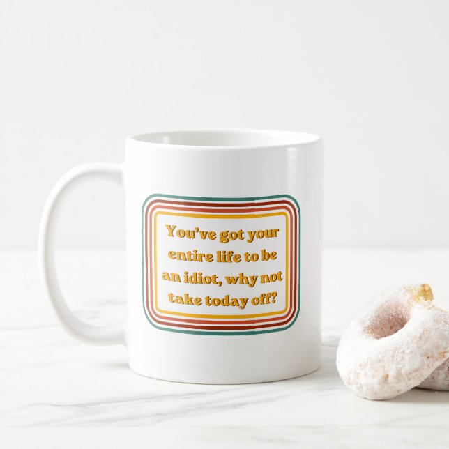 Caneca de café com citação sarcástica e retrô engr (Com Donut)