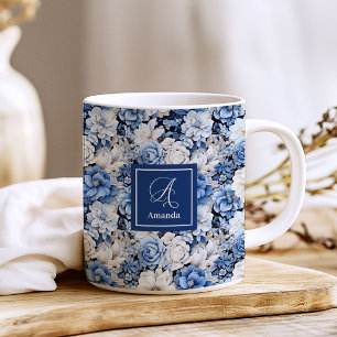 Caneca de Café com Flores Azuis Chiques e Nome Per