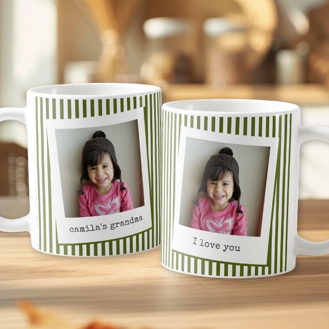 Caneca de Café com Foto da Vovó Moderna Simples (Front and back of photo mug shown on image, customize with photos and text.)