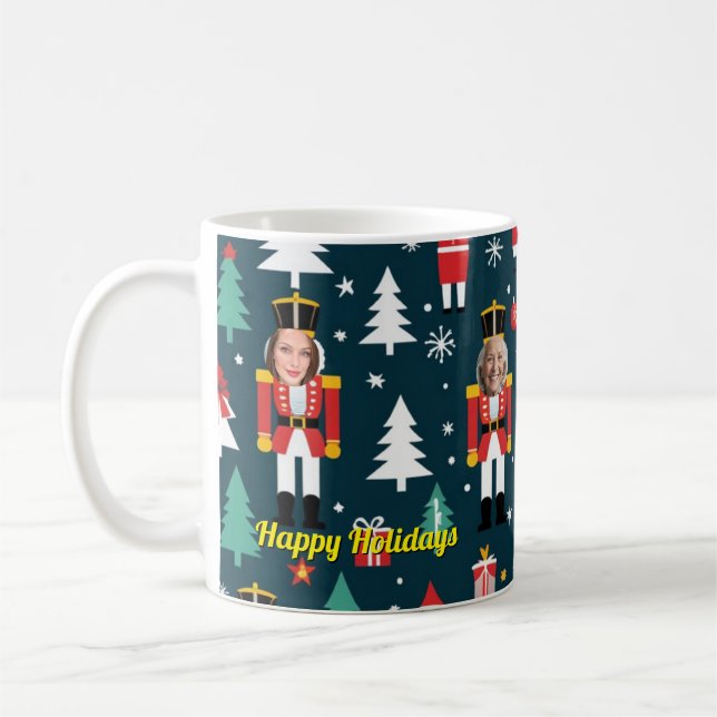 caneca de café com foto de 5 rostos quebra-nozes p (Esquerda)