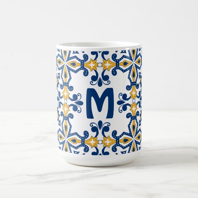 Caneca De Café Com iniciais 💛 💙azulejos azuis e amarelos (Centro)