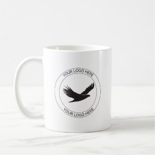Caneca de café com logotipo personalizado presente