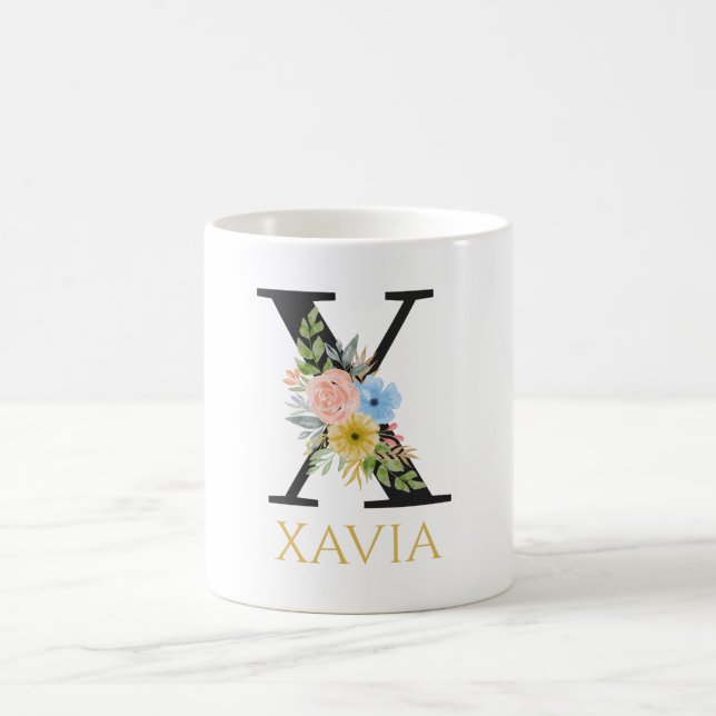 Caneca de Café com Monograma Floral em Aquarela (Centro)