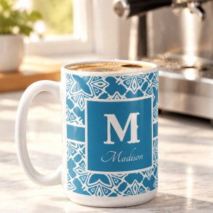 Caneca de Café com Nome e Padrão Elegante
