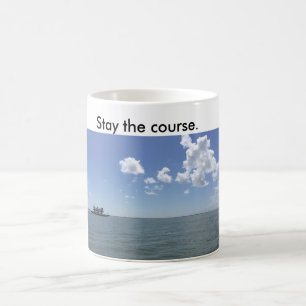 Caneca de café com o navio que diz a estada o