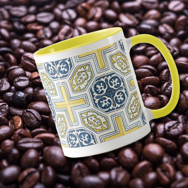 Caneca de Café com Padrão Geométrico de Azulejos A (Criador carregado)