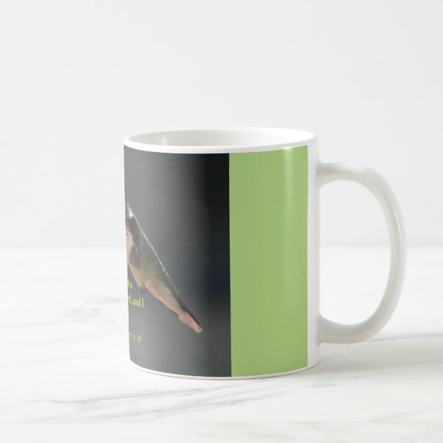caneca de café com resto do colibri… (Direita)