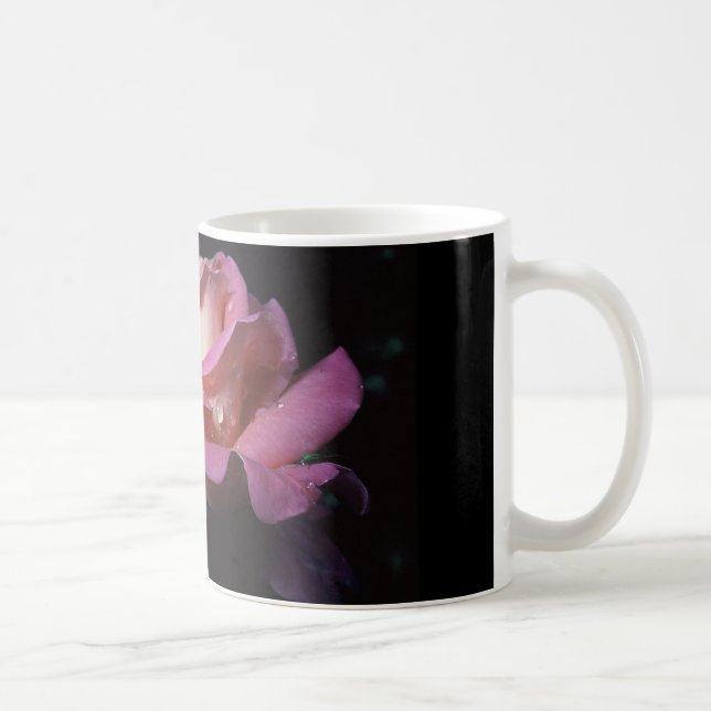 caneca de café com rosa do rosa (Direita)