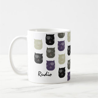 Caneca de Café com Rosto de Gatinho Fofo e Nome de