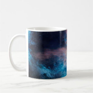 Caneca De Café Conceito de arte no conceito de "tsunami de Bangko