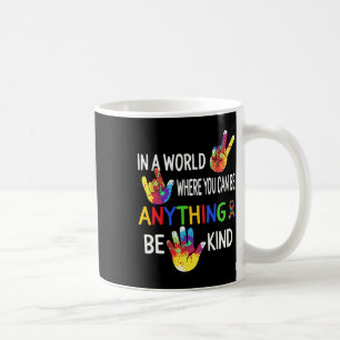 Caneca De Café Consciência do Autismo no Mundo Seja Gentil Idioma