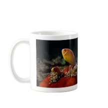 Caneca de café cor-de-rosa de Clownfish da