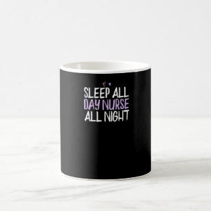 Caneca De Café Coração Colorido  Dormir o Dia Todo Enfermeira a N