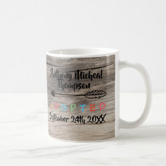 Caneca De Café Coração de Seta Adotada - Nome Personalizado