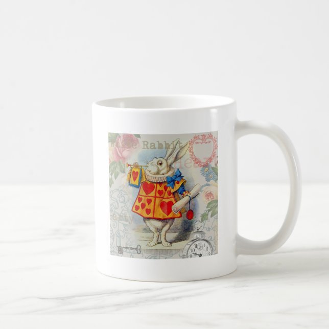 Caneca De Café Corações do Coelho Branco Alice Clássico (Direita)