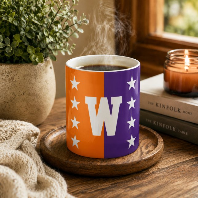 Caneca De Café Cores da Faculdade Laranja, Roxo e Branco Monogram (Criador carregado)