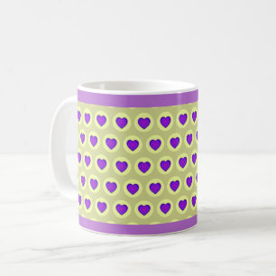 Caneca De Café Cores de pastel e corações roxos batendo